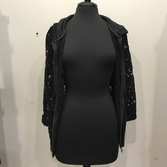 Millau lace jacket - Picture 2 of 7